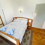 In 42053 * 크리크베니카