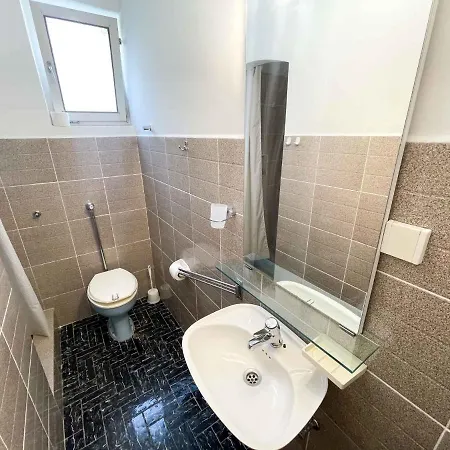Appartement In 42053