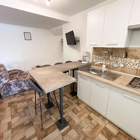 Apartment In 42053 Crikvenica